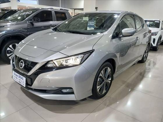 NISSAN LEAF B12P 40 ELÉTRICO NISSAN LEAF B12P 40 ELÉTRICO